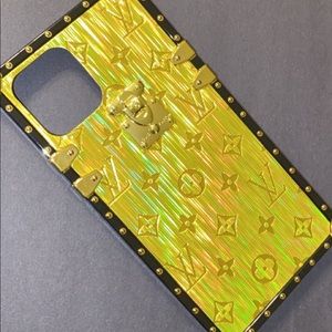 Gold iridescent IPhone 12 Case